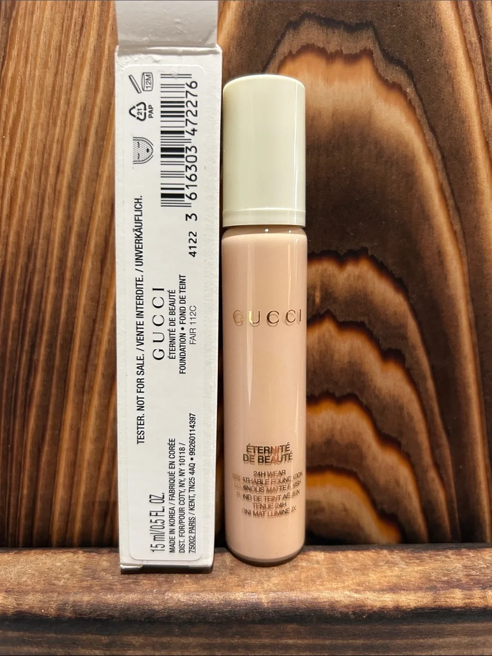 Gucci Éternité De Beauté Liquid Foundation - Fair 122C